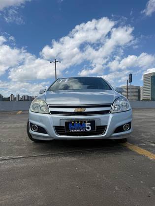 CHEVROLET VECTRA 2.0 MPFI EXPRESSION 8V 140CV FLEX 4P MANUAL